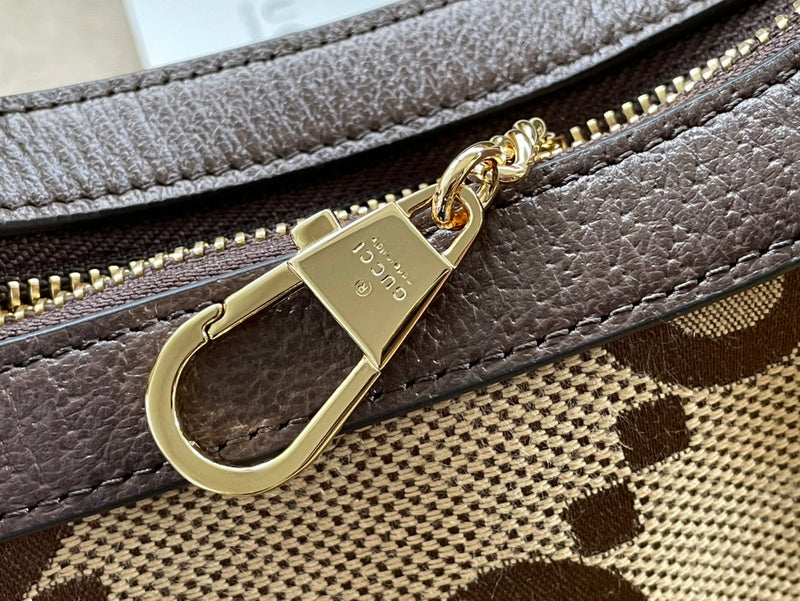 GUI - Luxurious Totes - 728