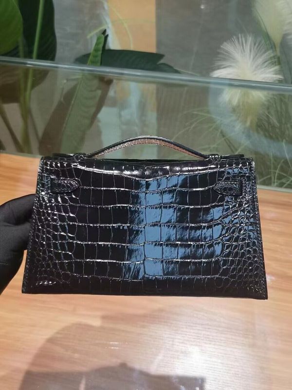 HMS - Luxurious Totes - 025