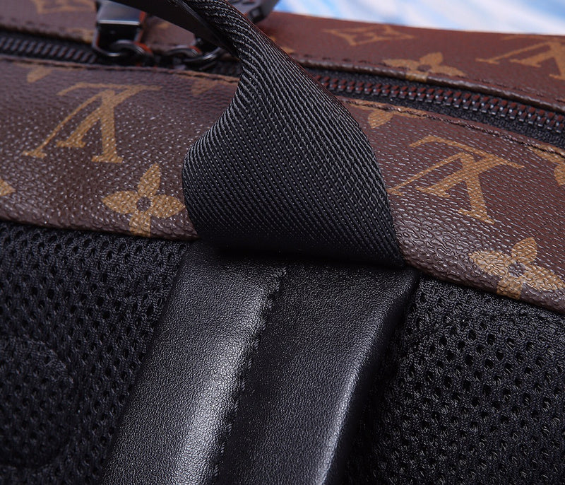 LOV - Luxurious Totes - 1969