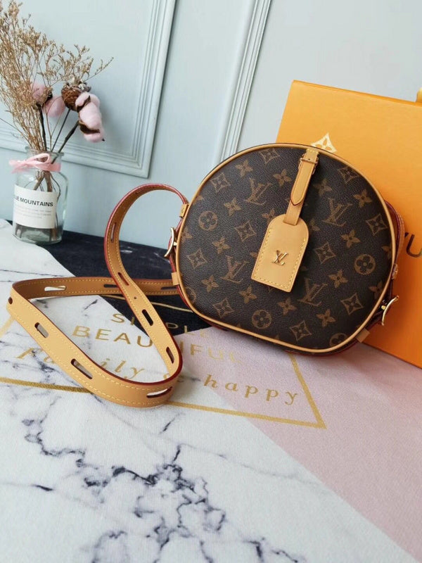 LOV - Luxurious Totes - 2751