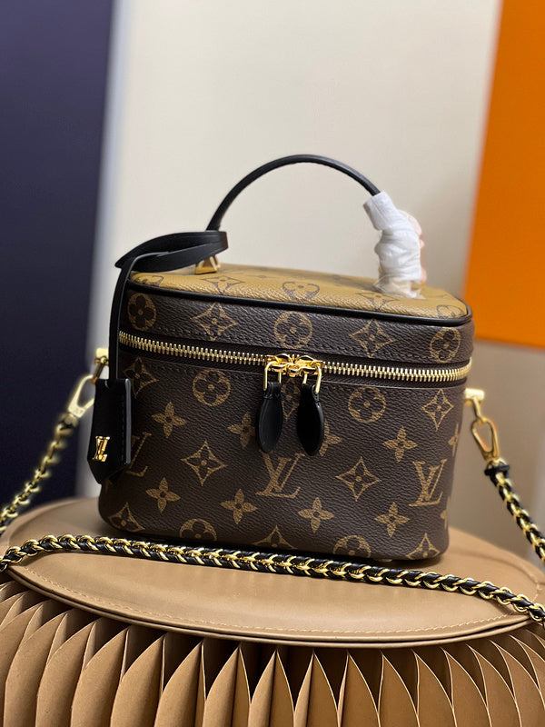 LOV - Luxurious Totes - 1001