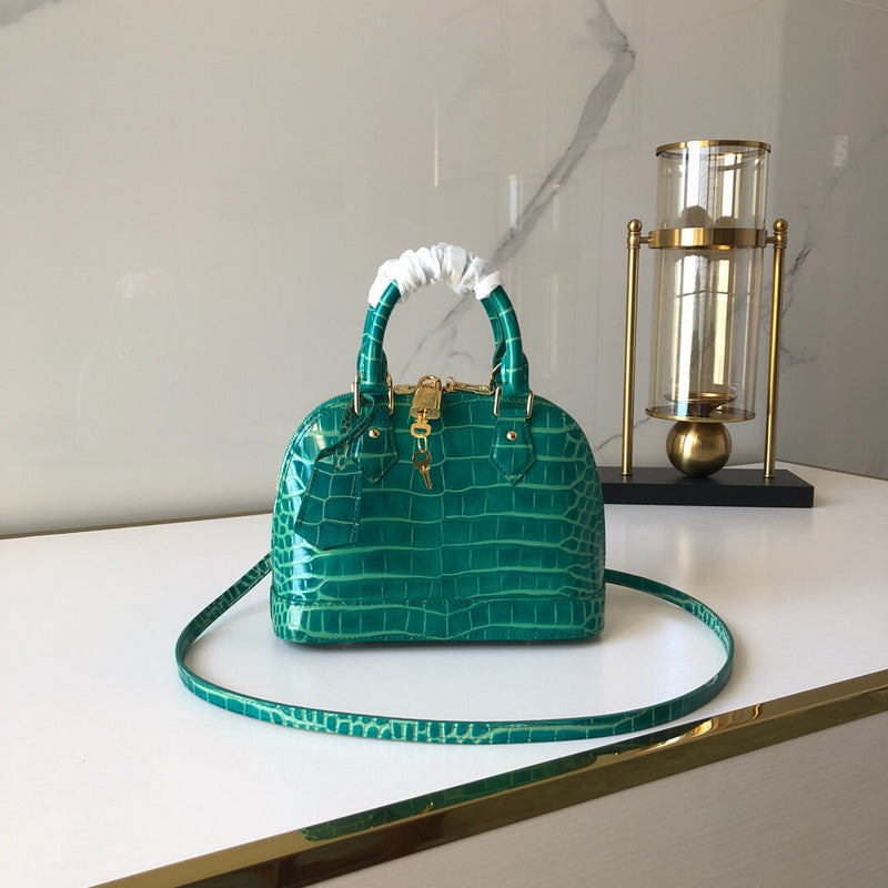 Luxurious Totes - Latest - 2319
