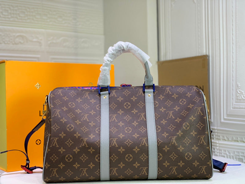 LOV - Luxurious Totes - 2353