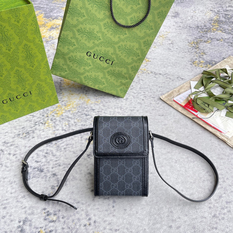 GUI - Luxurious Totes - 952