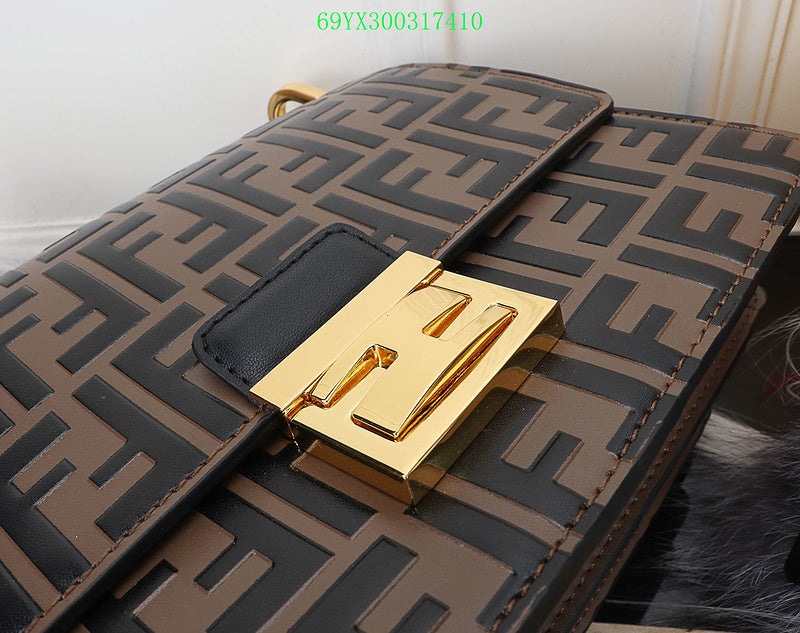 GC - Shoulder - 3398