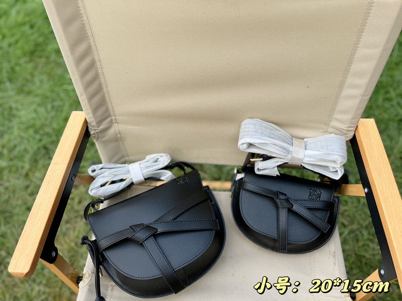 Luxurious Totes - LW-CH Bags - 020