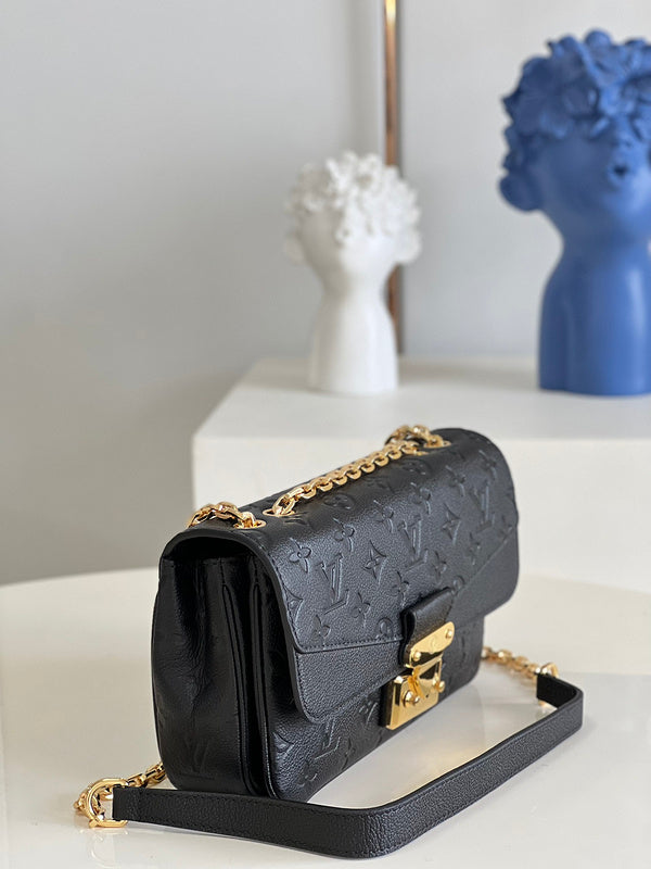 LOV - Luxurious Totes - 1325