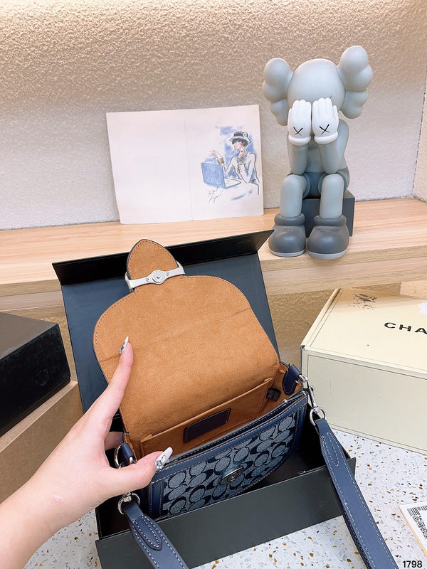 Luxurious Totes - CCH2 Bags - 005