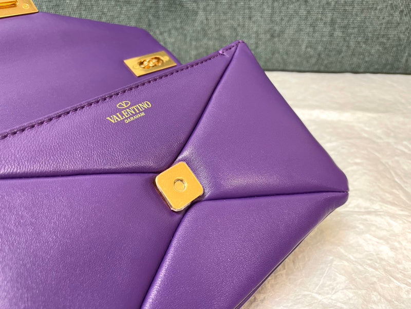Luxurious Totes - Latest - 4460