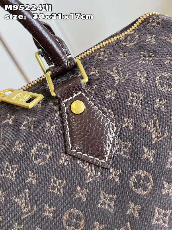 LOV - Luxurious Totes - 191