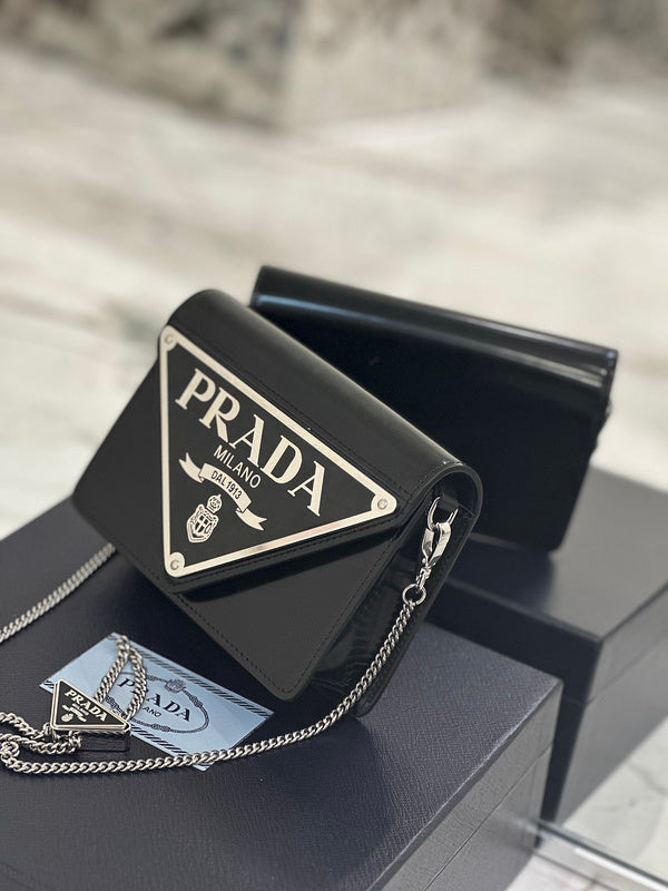 PDA - Luxurious Totes - 078