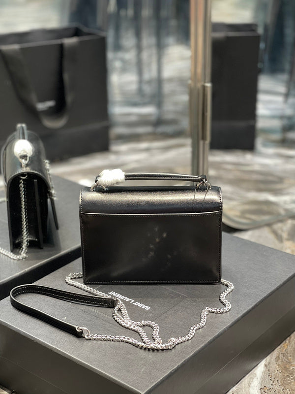 Luxurious Totes - Latest - 8240