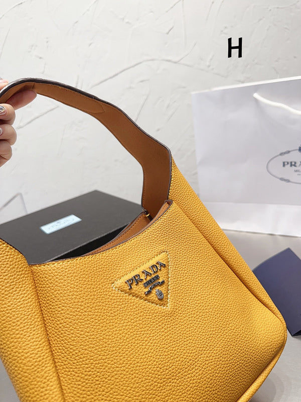 Luxurious Totes - PDA3 Bags - 202