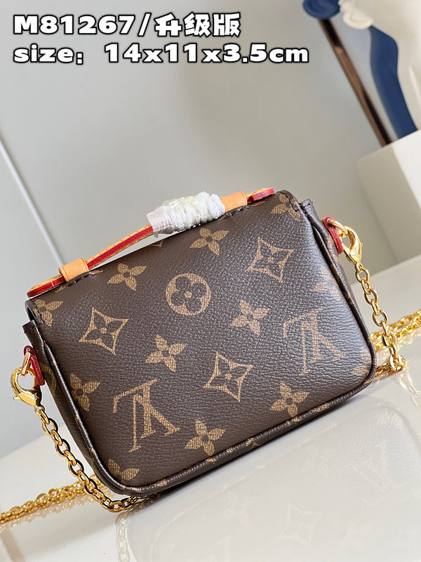LOV - Luxurious Totes - 680
