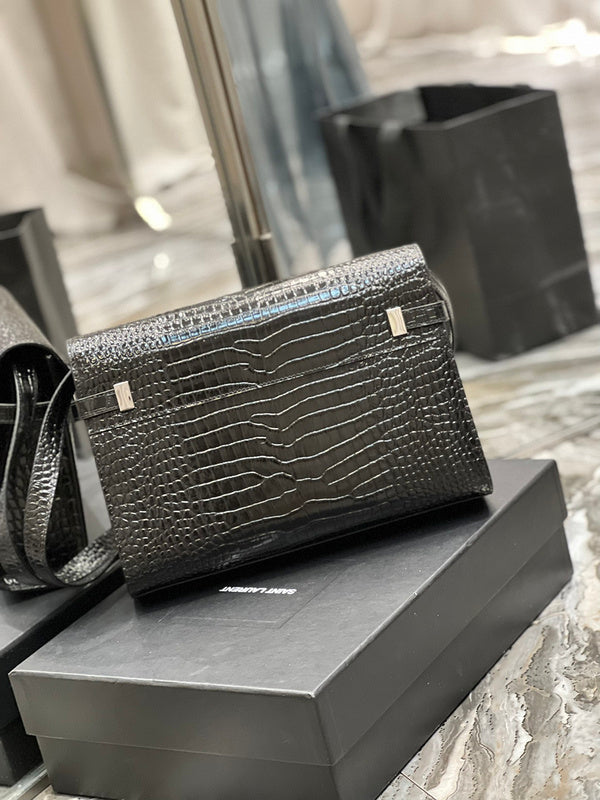 Luxurious Totes - Latest - 8209