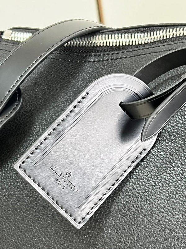 LOV - Luxurious Totes - 724