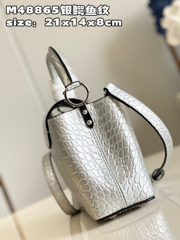 LOV - Luxurious Totes - 720