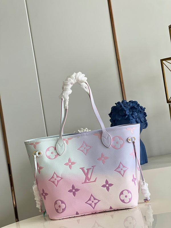 LOV - Luxurious Totes - 1477