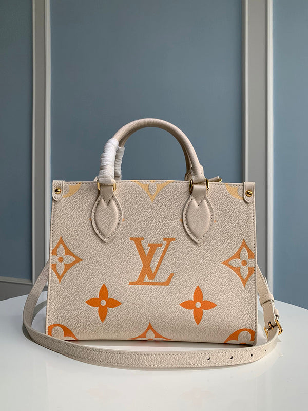 LOV - Luxurious Totes - 018