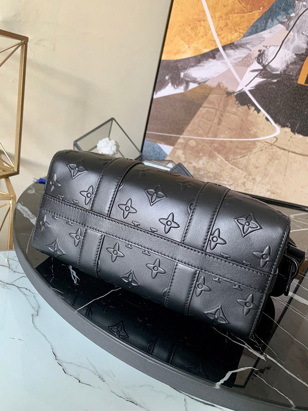 LOV - Luxurious Totes - 1208
