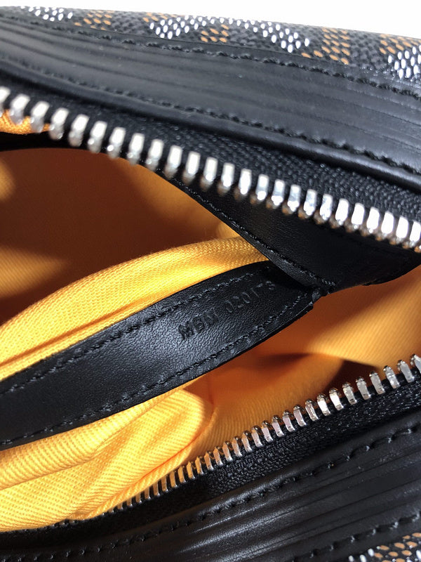 Lux-Totes - GOD Bags - 181