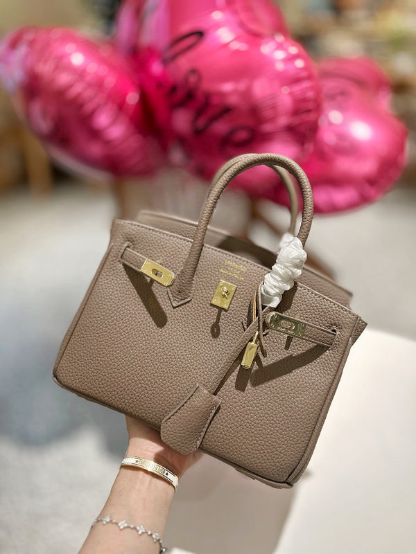 Luxurious Totes - HMS3 Bags - 004