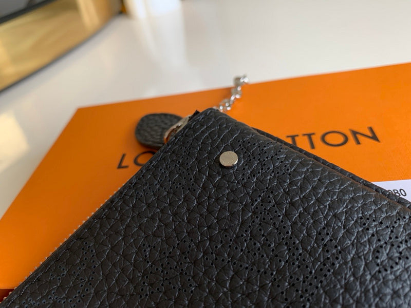 Luxurious Totes - Latest - 823
