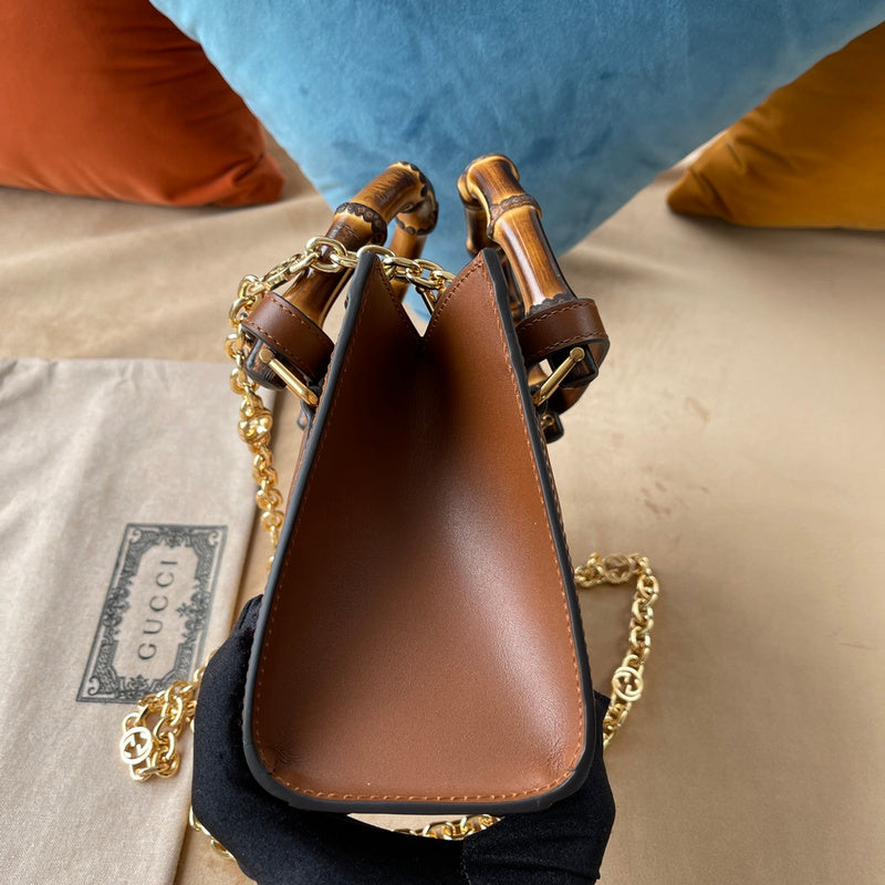 GUI - Luxurious Totes - 466