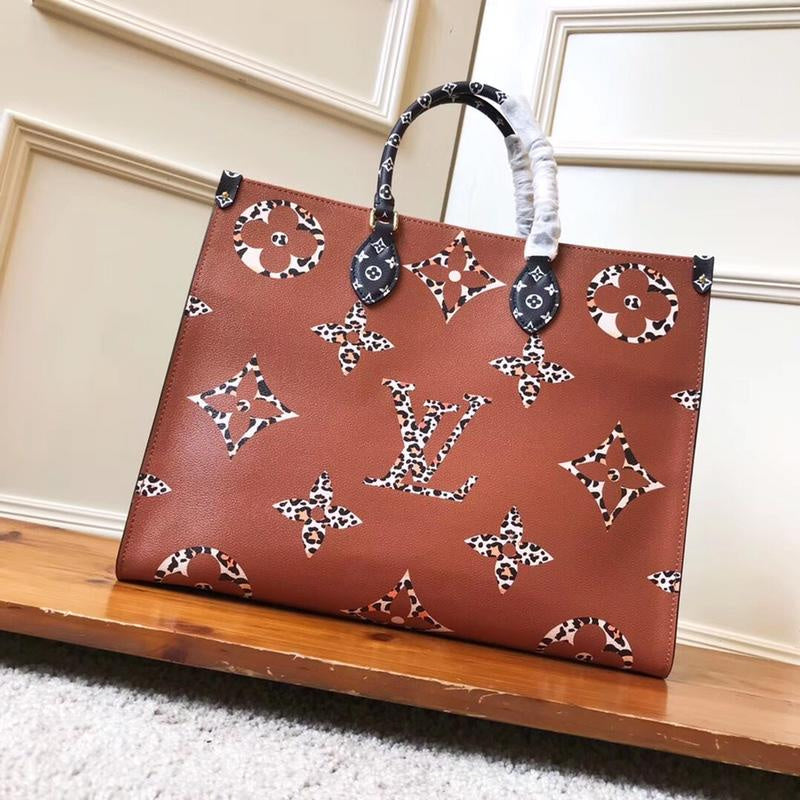 LOV - Luxurious Totes - 383