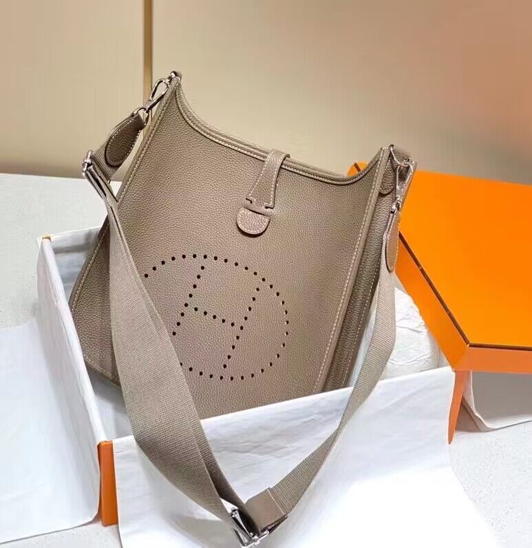 HMS - Luxurious Totes - 052