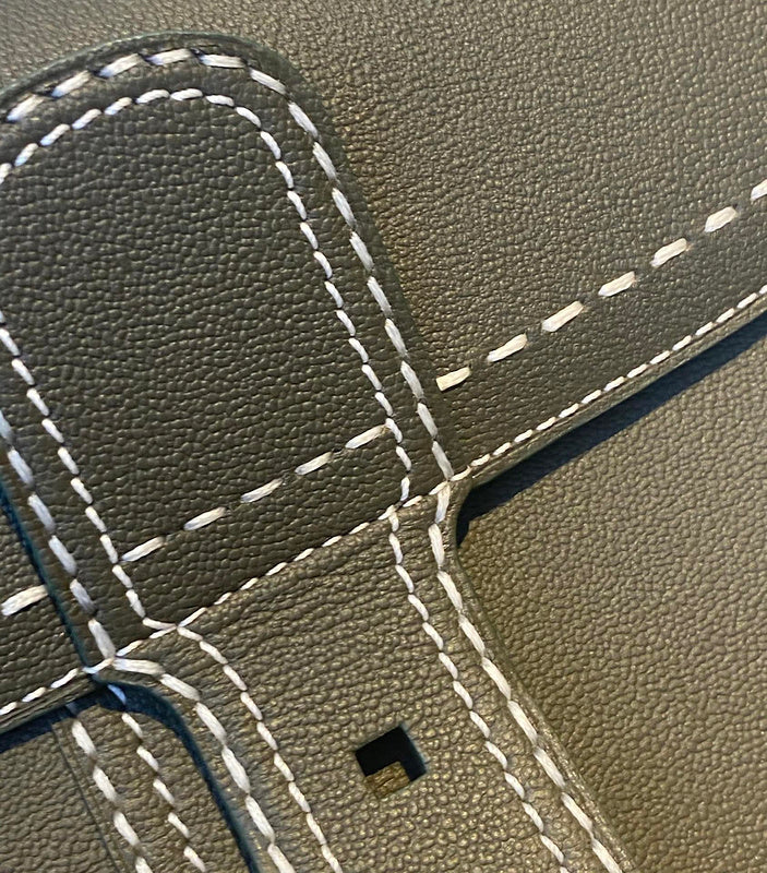 Luxurious Totes - Latest - 6180
