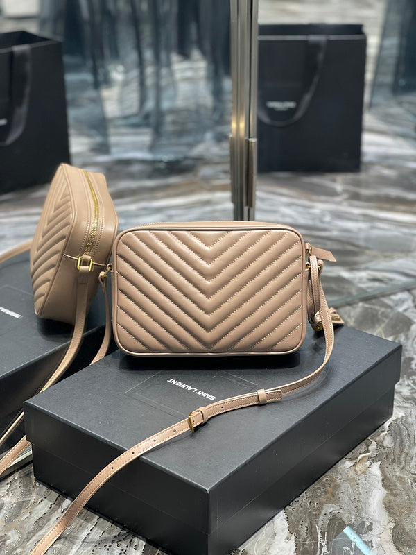 Luxurious Totes - Latest - 8216