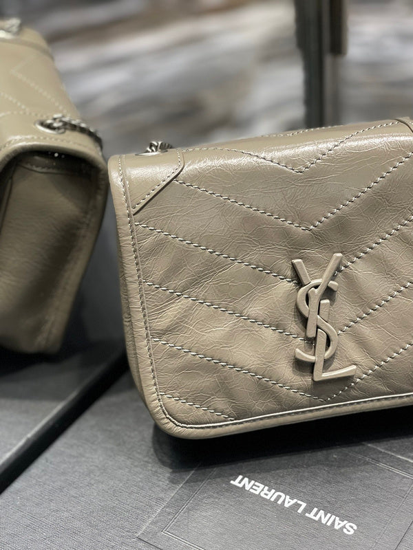Luxurious Totes - Latest - 8385