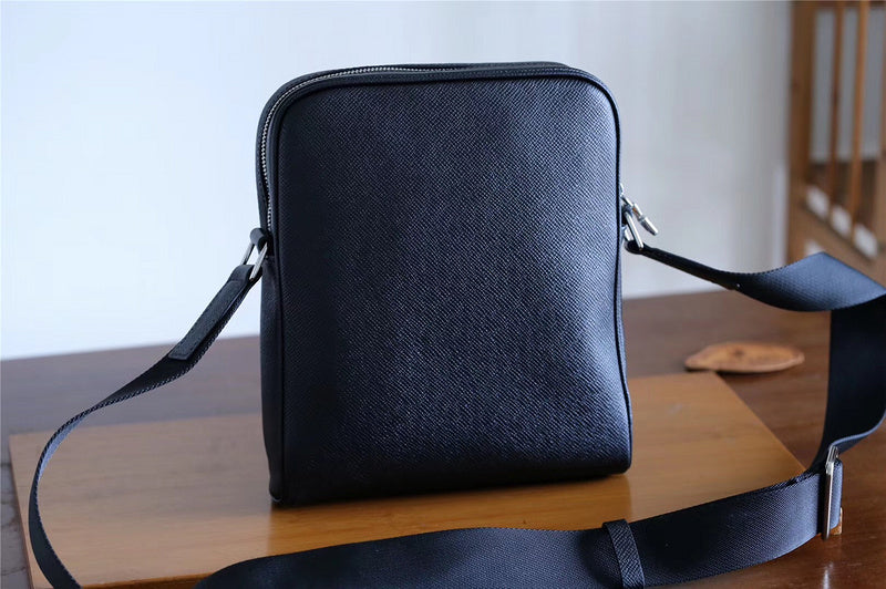 Lux-Totes - LOV Bags - 4263
