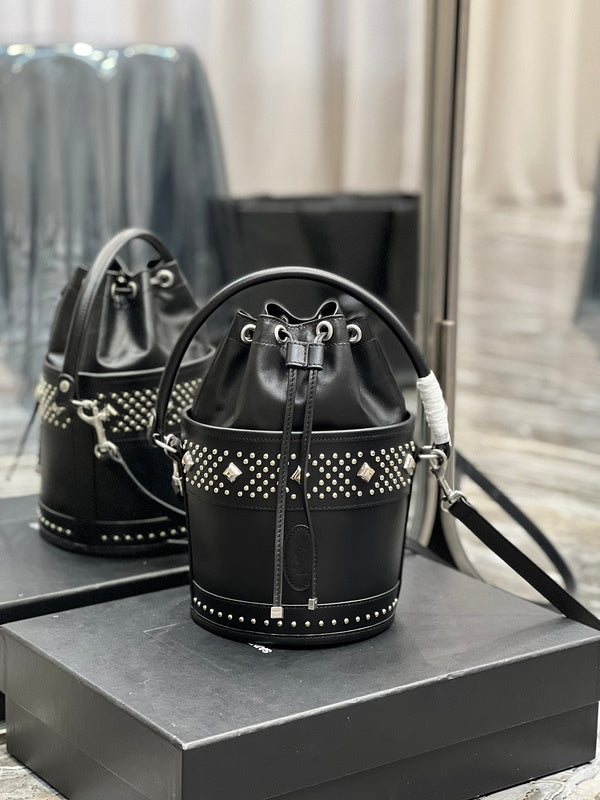 Luxurious Totes - Latest - 8017