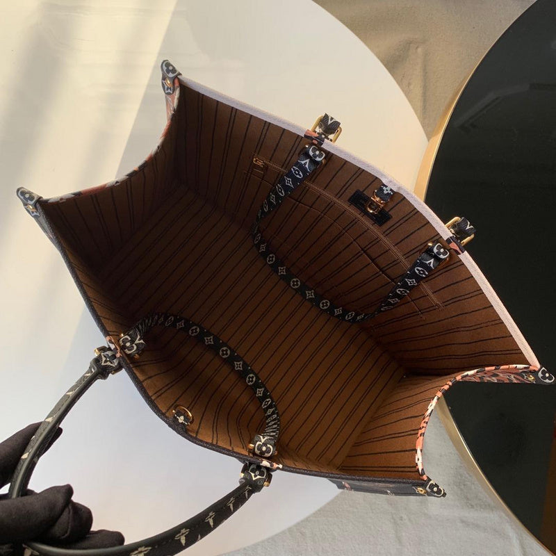 LOV - Luxurious Totes - 439