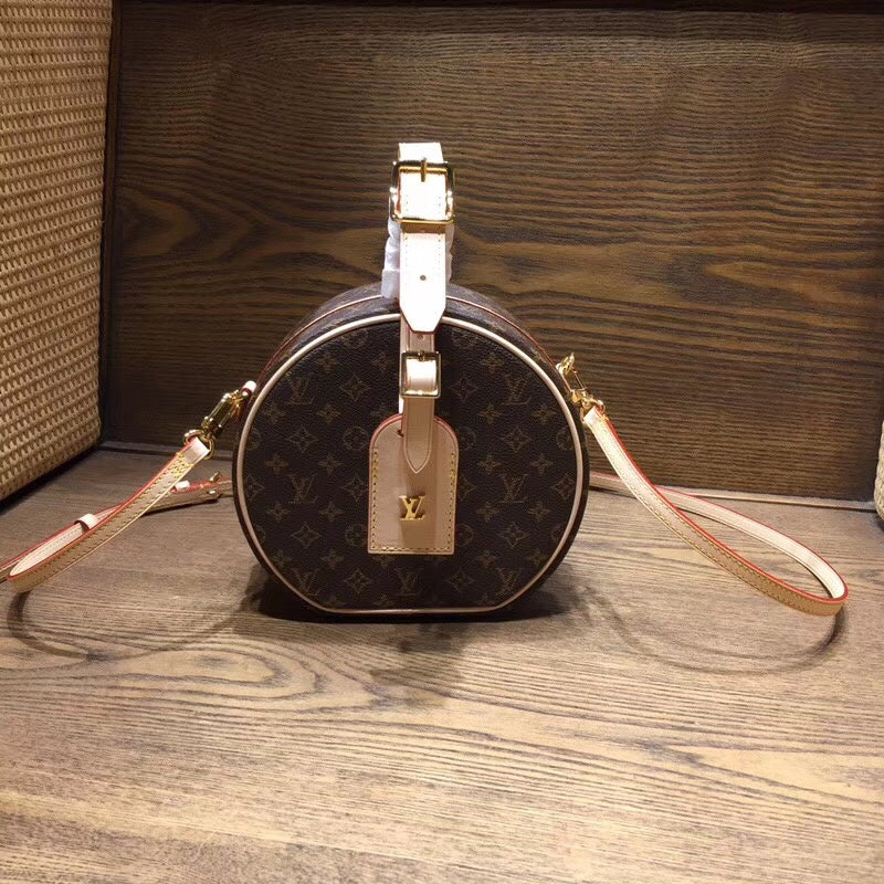 LOV - Luxurious Totes - 2767