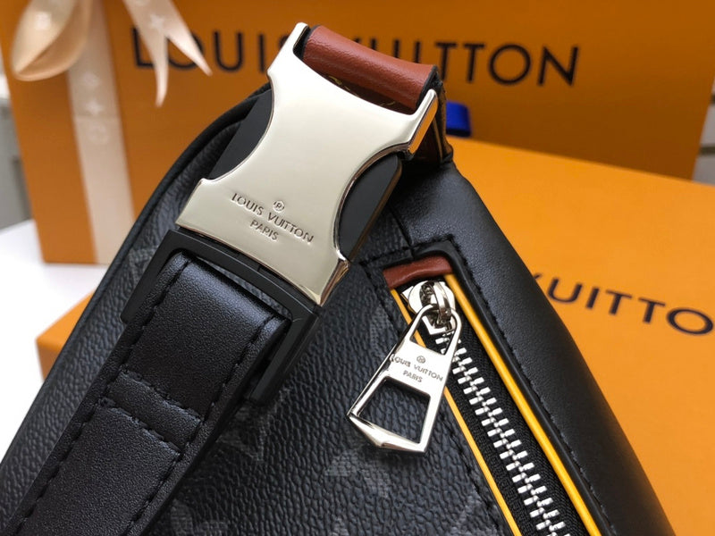 LOV - Luxurious Totes - 2505