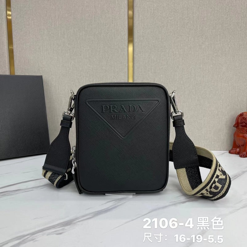 PDA - Luxurious Totes - 157