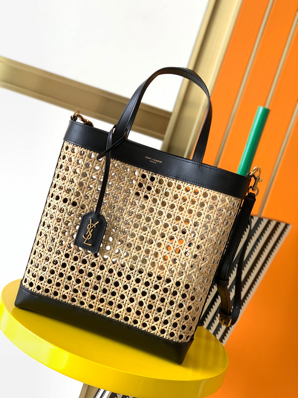 Luxurious Totes - Latest - 7922