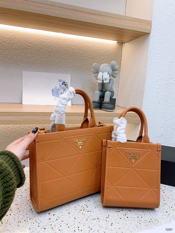 Luxurious Totes - PDA3 Bags - 118