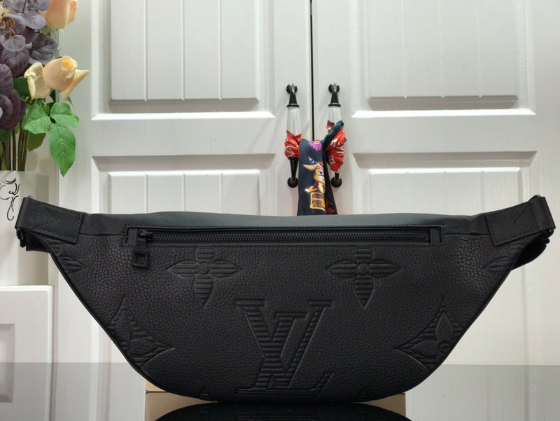 LOV - Luxurious Totes - 2420