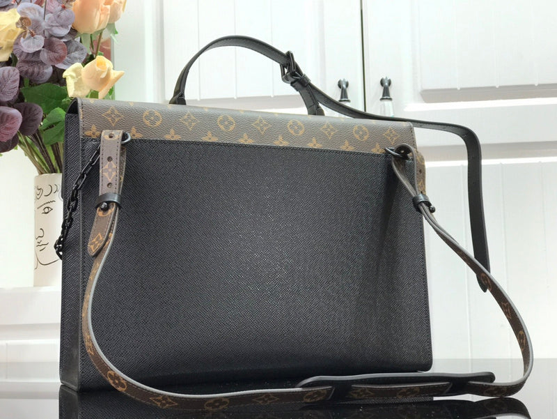 LOV - Luxurious Totes - 2496
