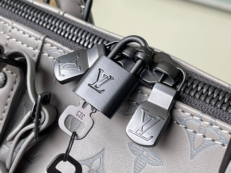 LOV - Luxurious Totes - 278