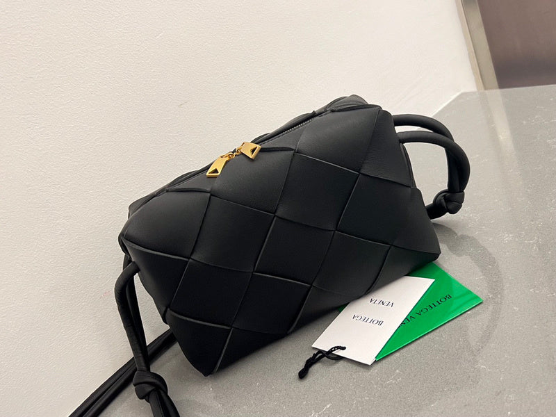 Luxurious-Totes - BV Bags - 2220