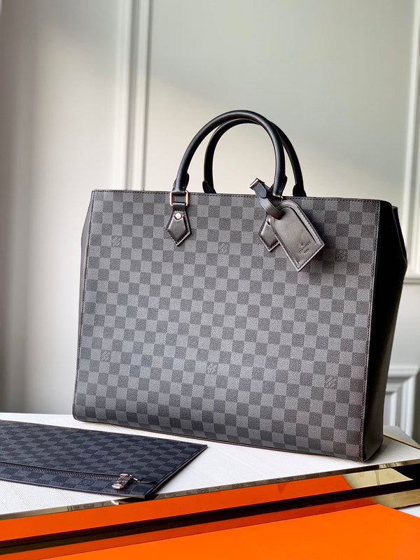 LOV - Luxurious Totes - 422