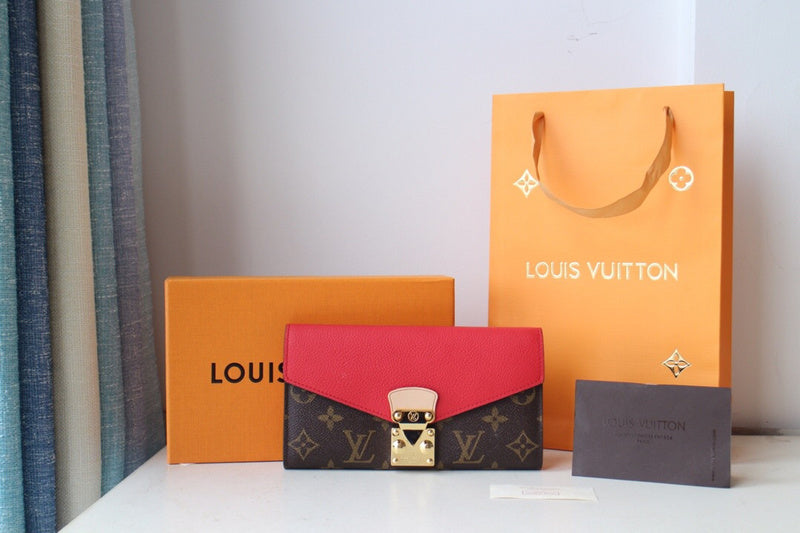 Luxurious Totes - Latest - 2643
