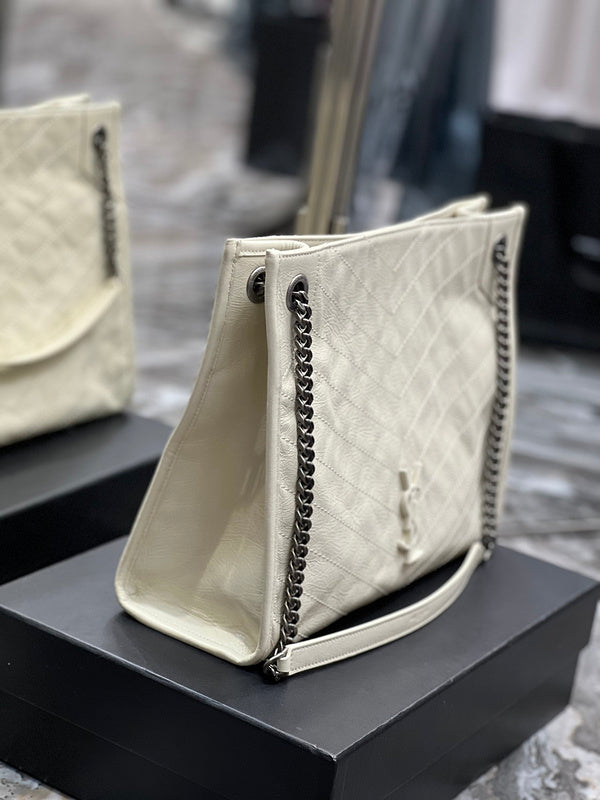 Luxurious Totes - Latest - 8254