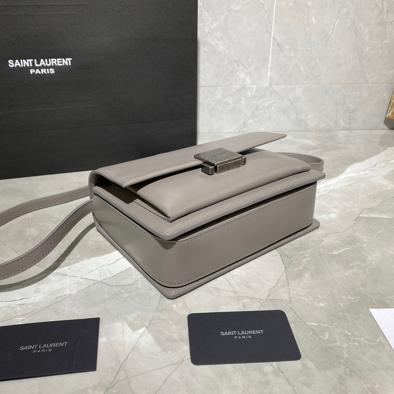 Luxurious Totes - Latest - 9620