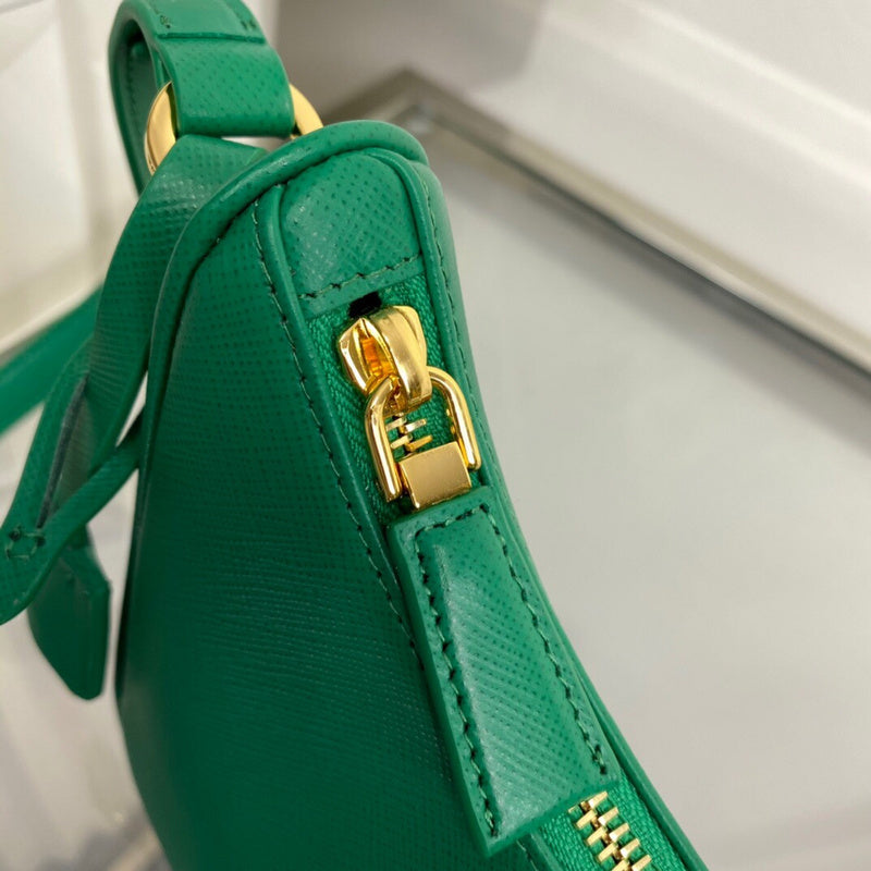 Luxurious Totes - Latest - 4567